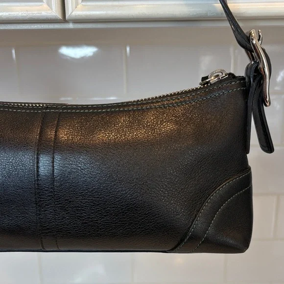 Coach Vintage Y2K Hampton Baguette Leather Soho Mini Bag - HTF - Picture 7 of 16